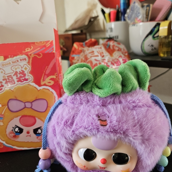 Baby Three Blind Box Good Luck Bag - Picture 2 of 3